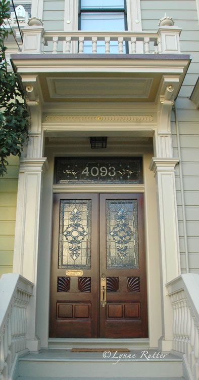 American Victorian Style Door (1840-1910)